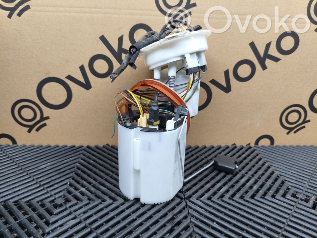 Audi A6 C7 Bomba interna de combustible 