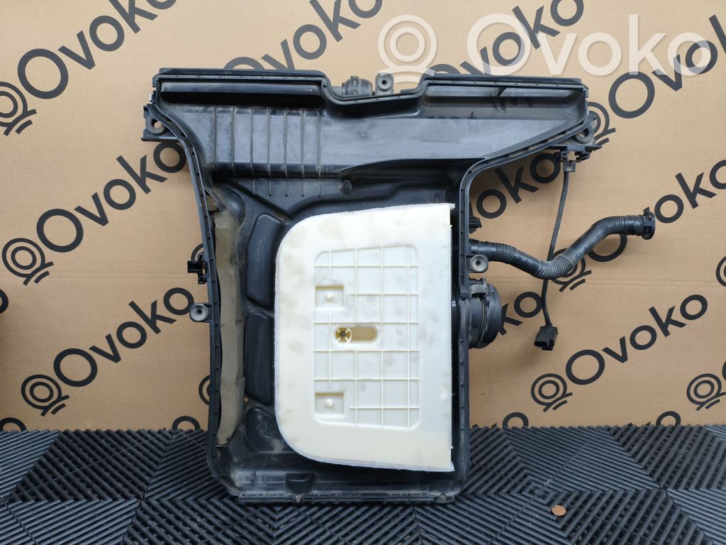 Audi Q7 4M Cutie filtru aer 