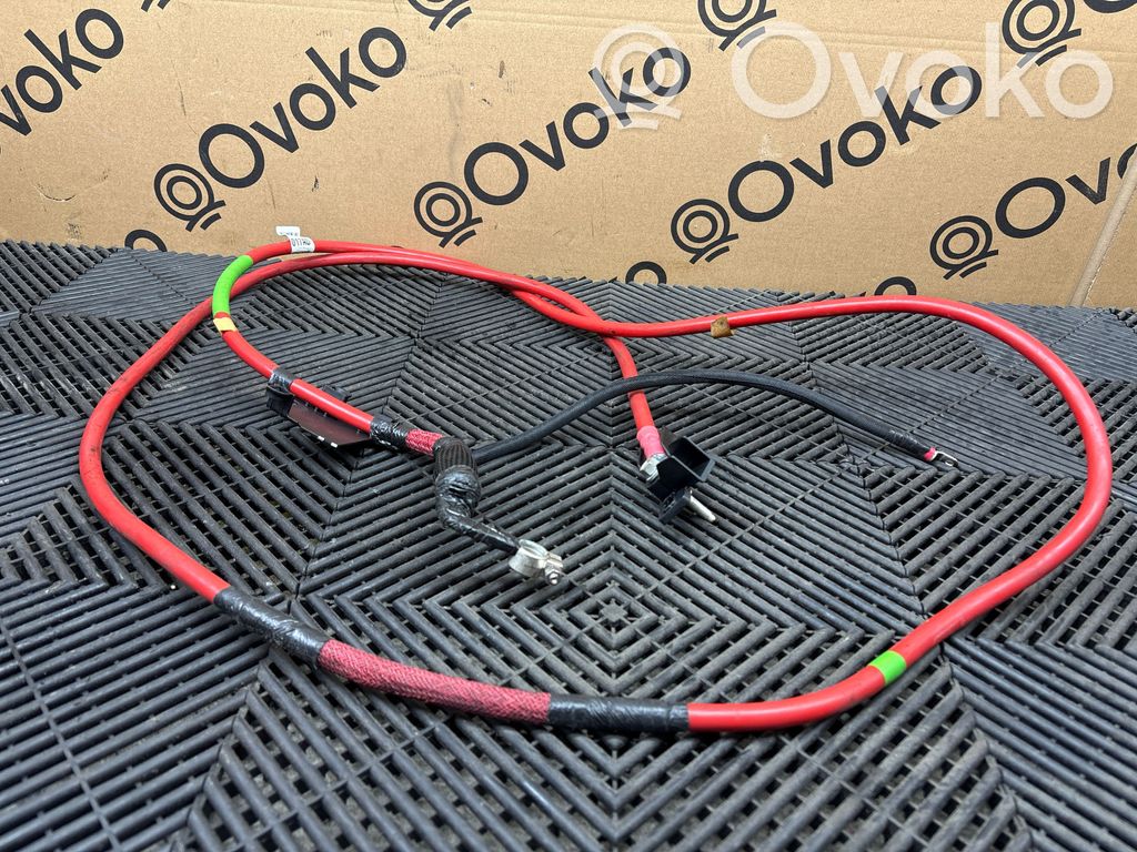 Dodge Challenger Pluskaapeli (akku) 