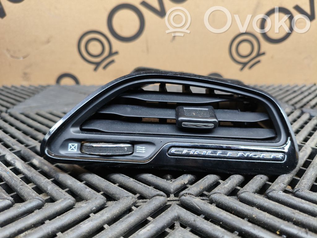 Dodge Challenger Grilă ventilație/ramă laterală bord 