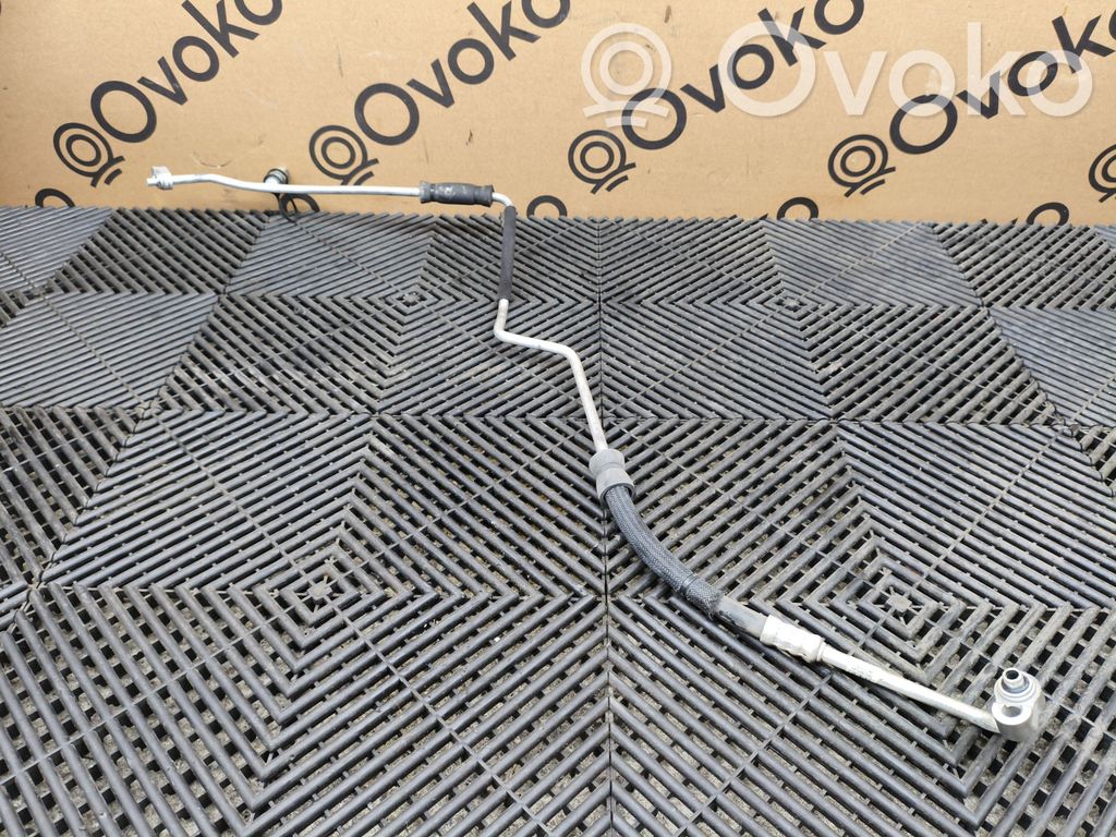 Wąż / Przewód klimatyzacji A/C   68158873AC