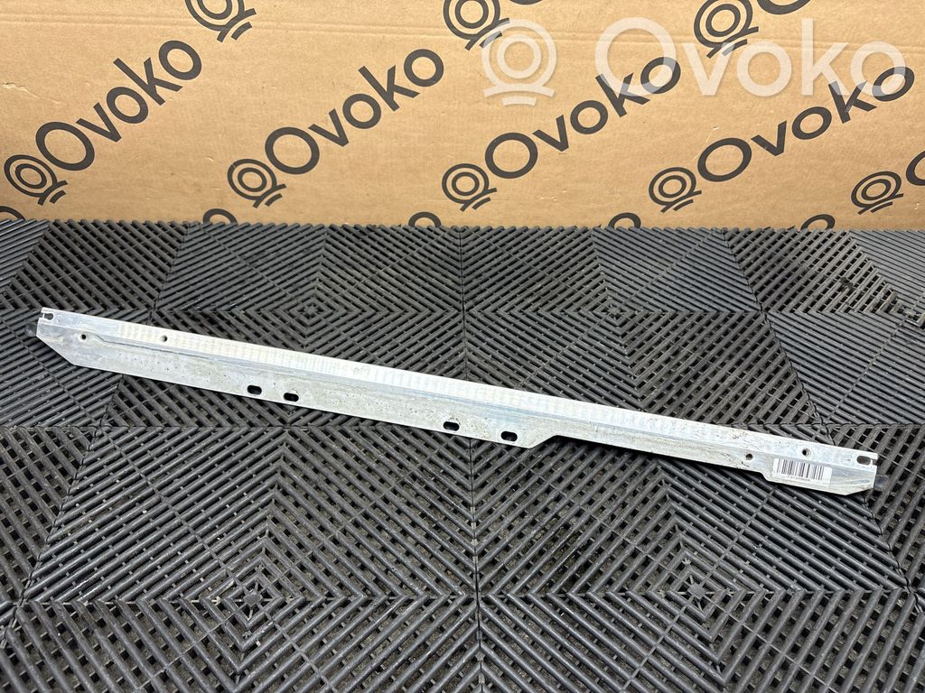 Muu moottoritilan osa   31448888