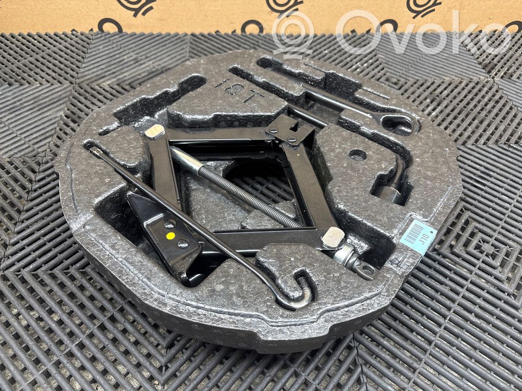 KIA Stinger Kit d’outils 