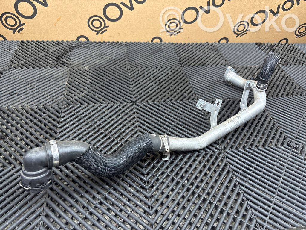 Alfa Romeo Giulia Tuyau de liquide de refroidissement moteur