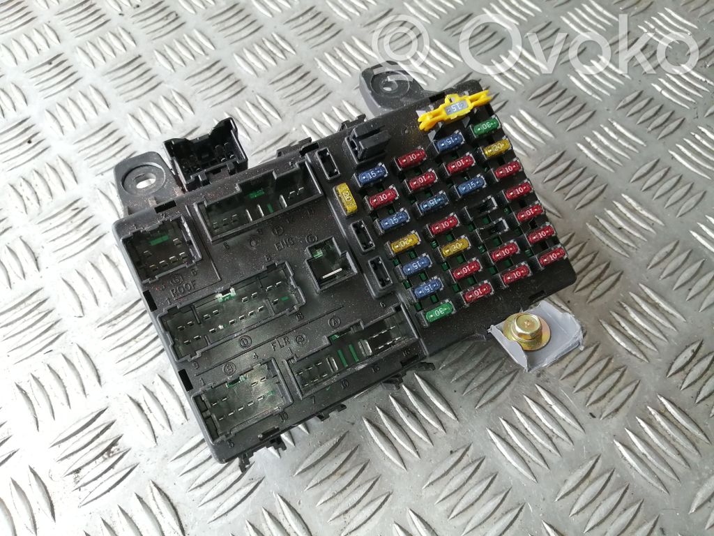 Hyundai Getz Fuse module 