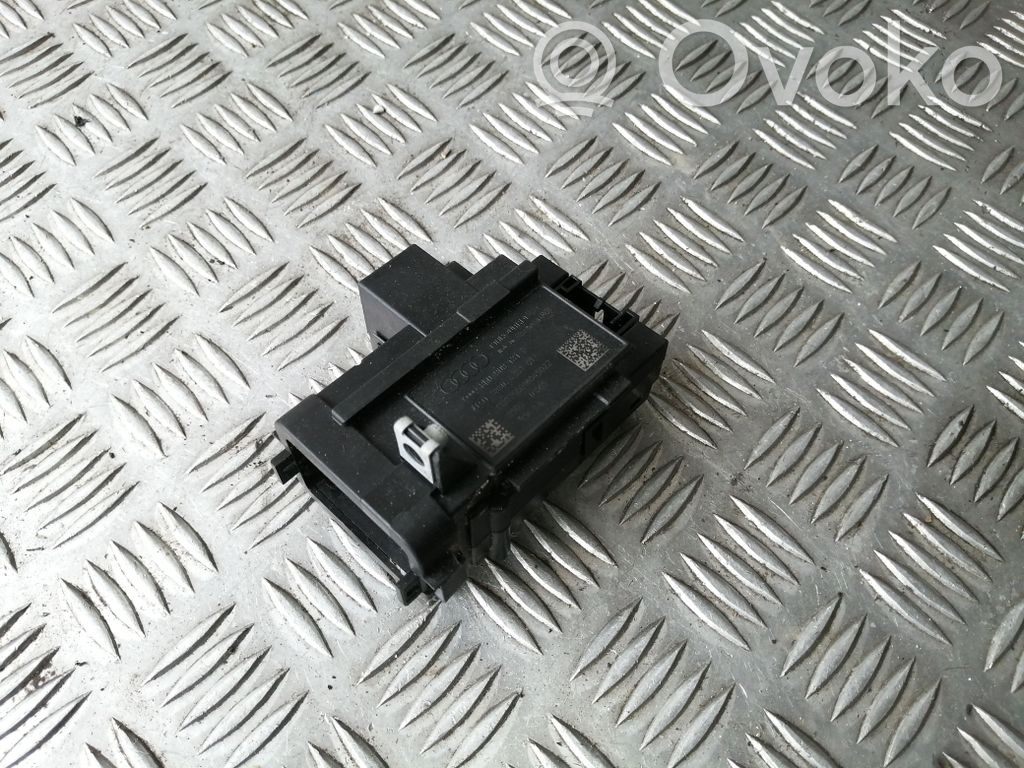 Audi A4 S4 B8 8K Ignition lock 