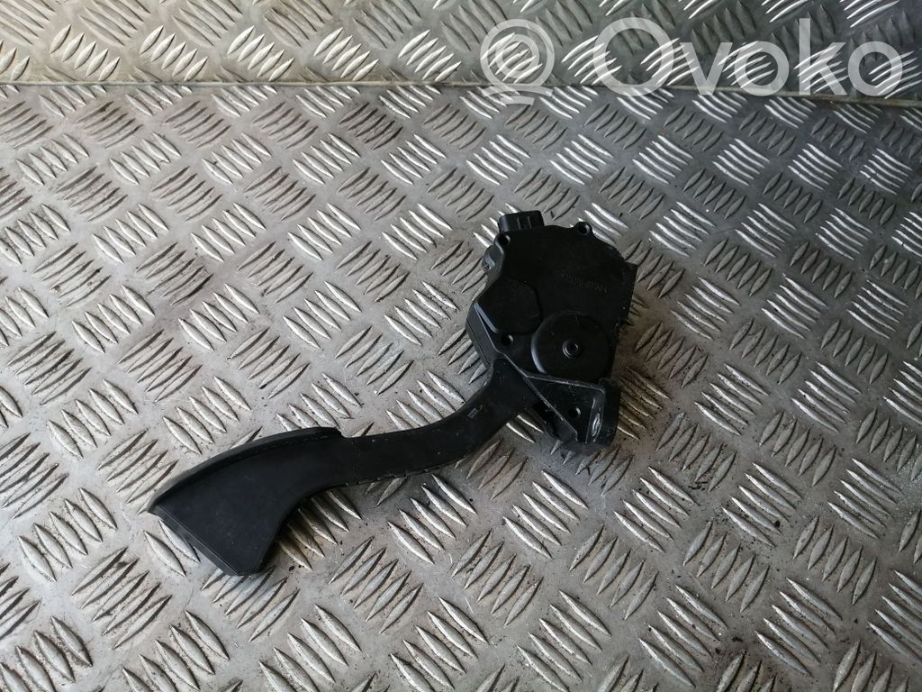 Toyota Prius (XW30) Pedał gazu / przyspieszenia 