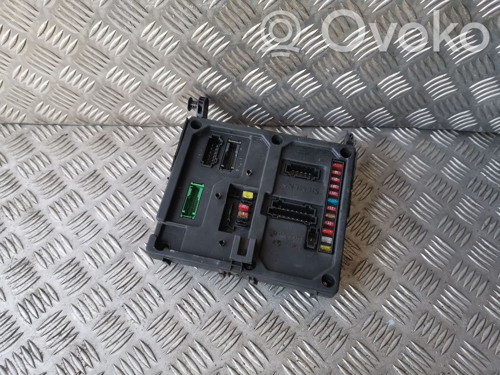 Volkswagen Sharan Fuse module 