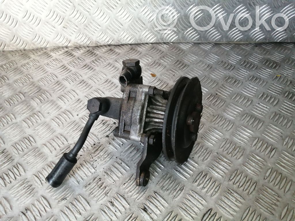 Audi 80 90 S2 B4 Power steering pump 