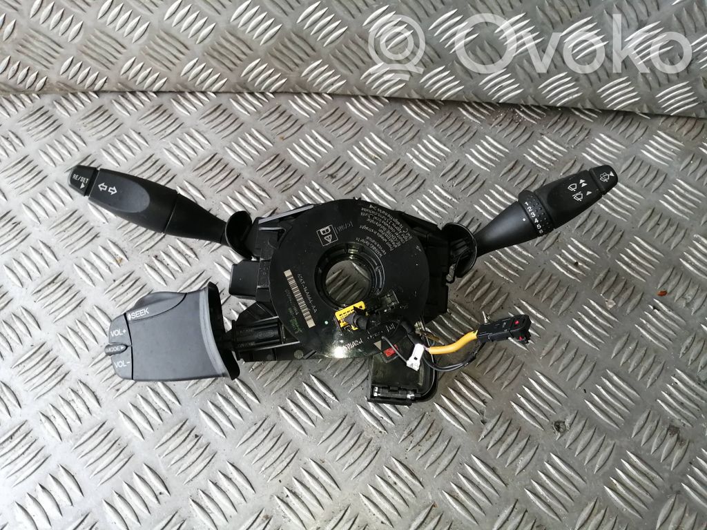 Ford Fiesta Wiper turn signal indicator stalk/switch 