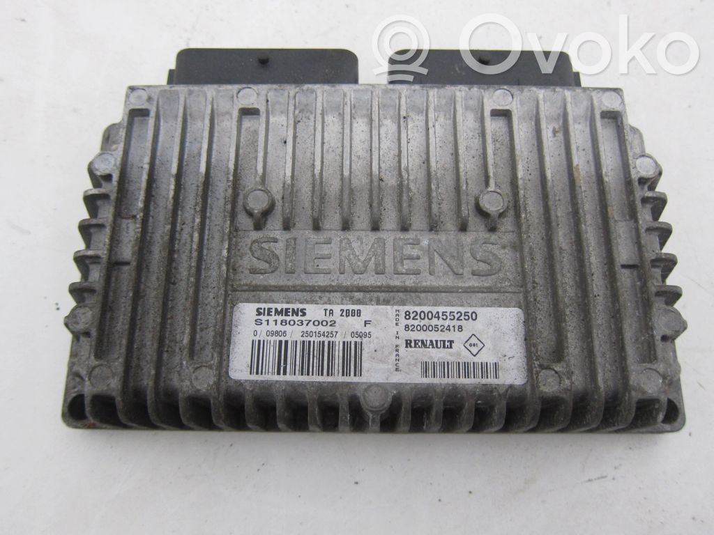 Renault Clio II Engine control unit/module 
