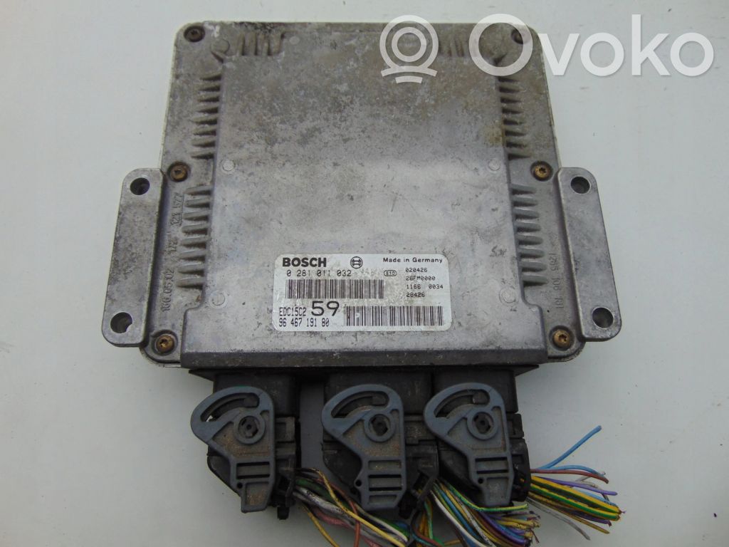 Peugeot 807 Engine control unit/module 
