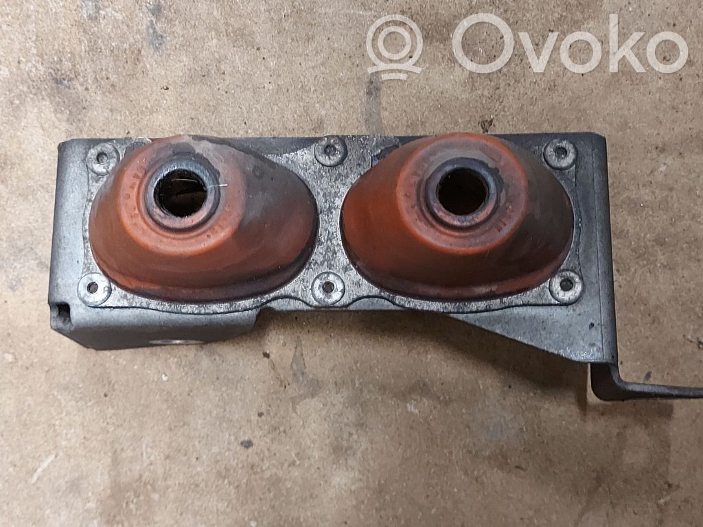 Muffler mount bracket/holder   4E0253099H