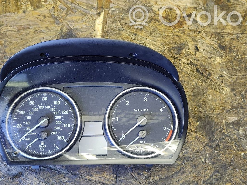 BMW 3 E90 E91 Spidometrs (instrumentu panelī) 