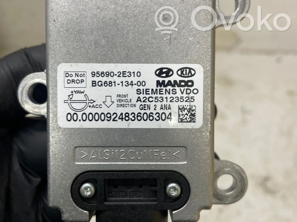 KIA Carens II ESP acceleration yaw rate sensor 