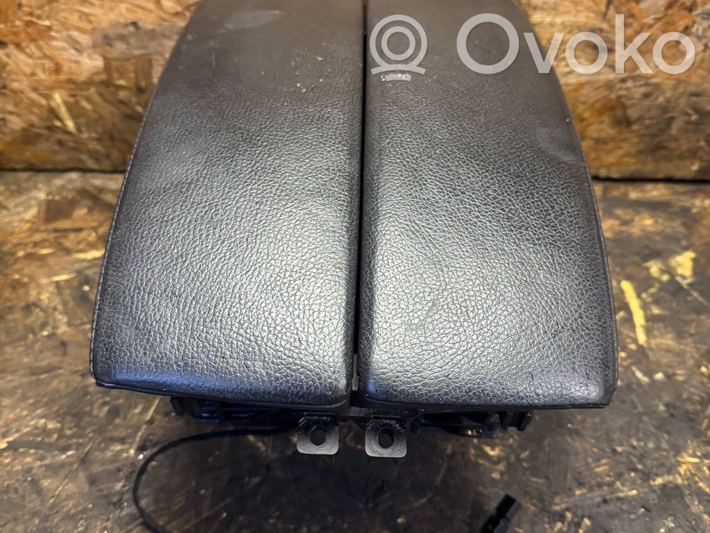BMW X5 E70 Armrest 