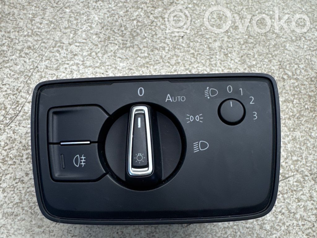 Volkswagen PASSAT B8 Light switch 