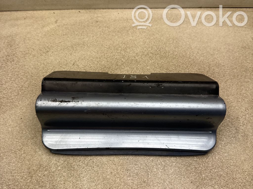 BMW 5 E39 Tow hook cap/cover 