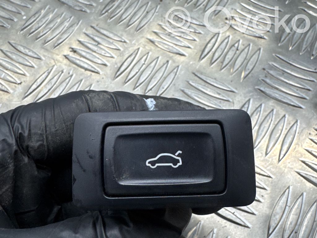 Tailgate/boot open switch button   4G0959831A,10091164,13062012