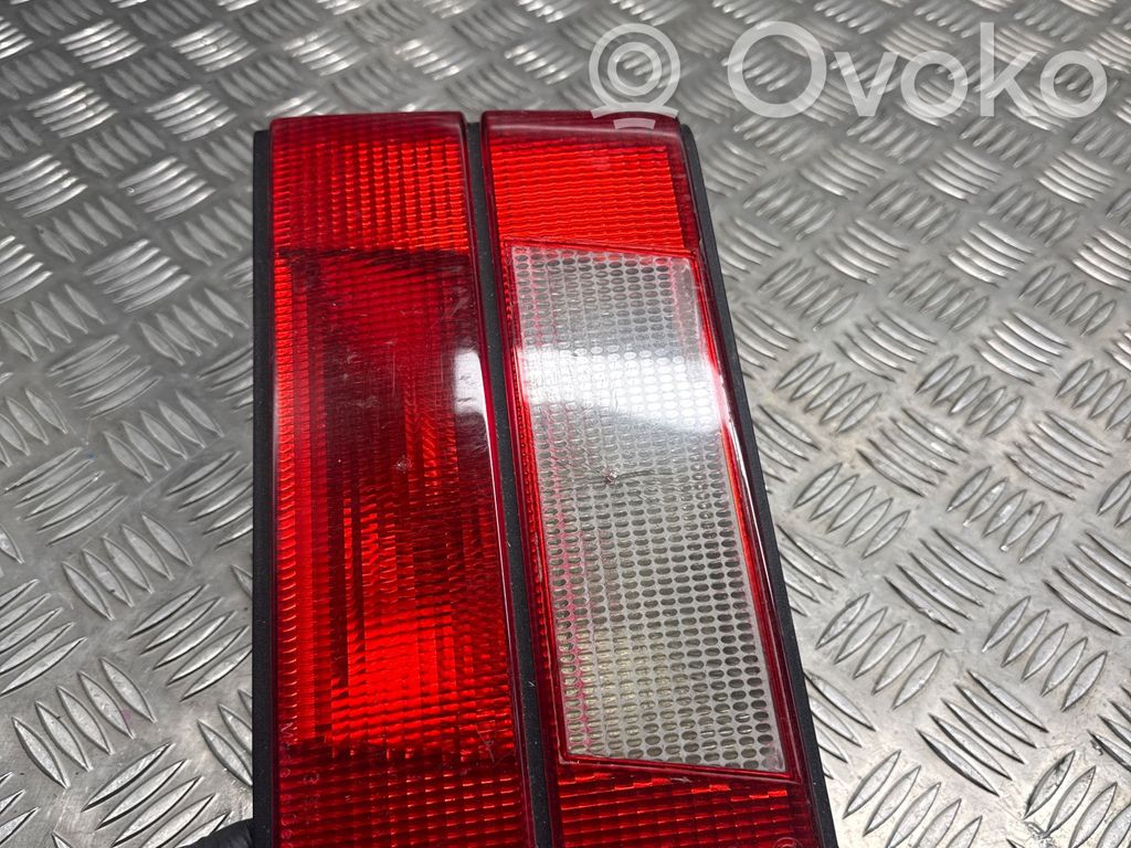 BMW 5 E34 Tailgate rear/tail lights 