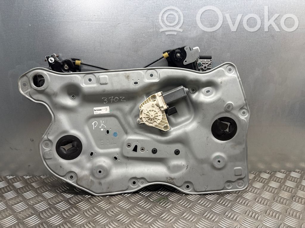Nissan 370Z Elektryczny podnośnik szyby drzwi 