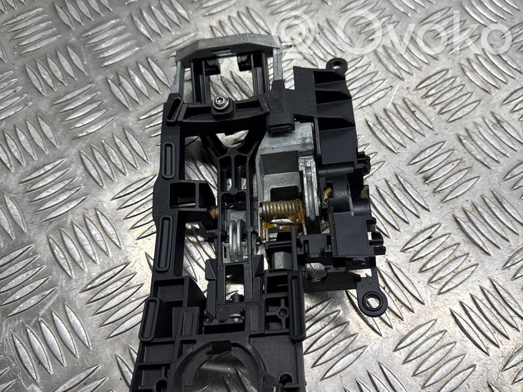 BMW 5 F10 F11 Klamka/wspornik zewnętrzny drzwi przednich 