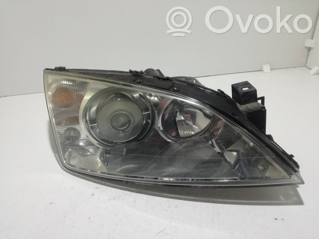 Ford Mondeo Mk III Scheinwerfer 
