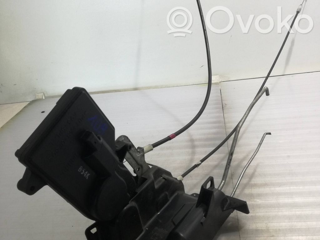 Mazda 6 Front door lock 