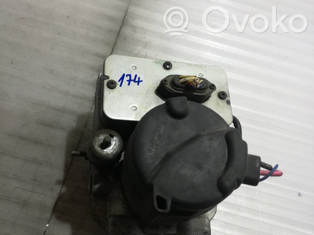 Toyota Corolla E110 ABS bloks 