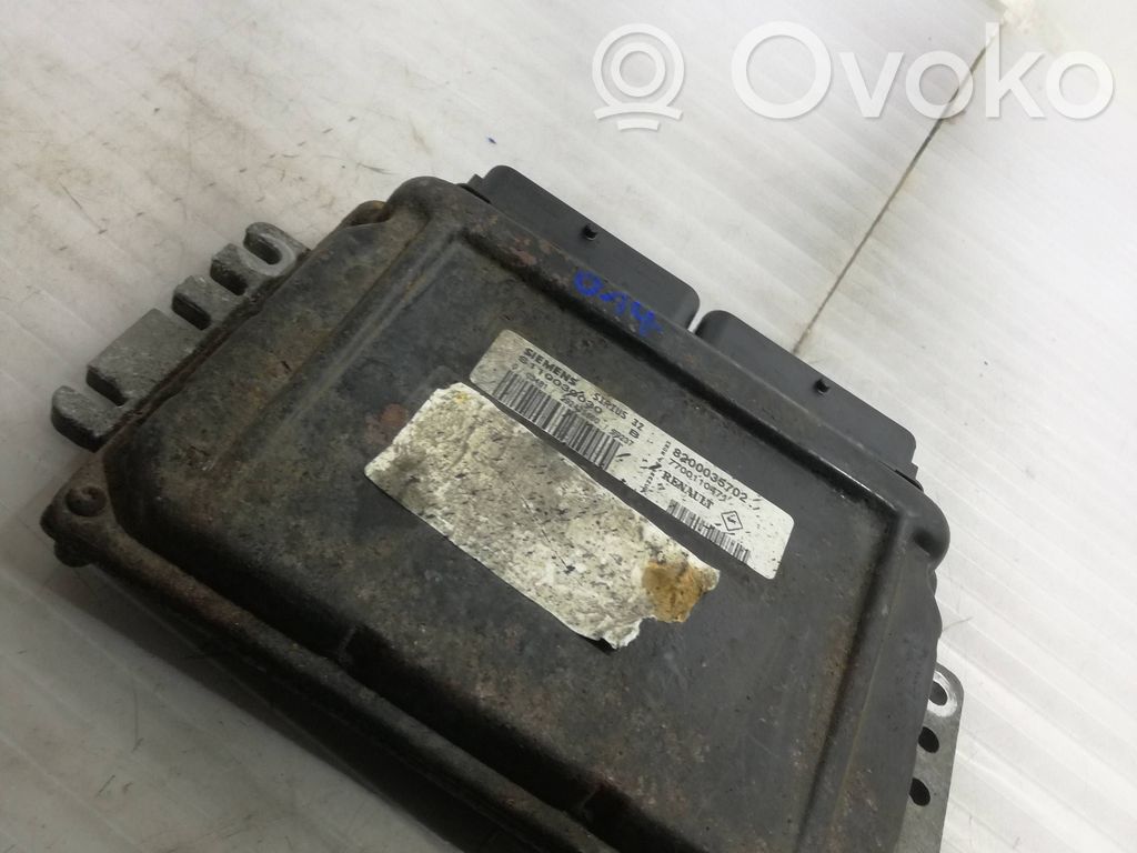 Engine control unit/module   8200035702,S110030030,7700110471