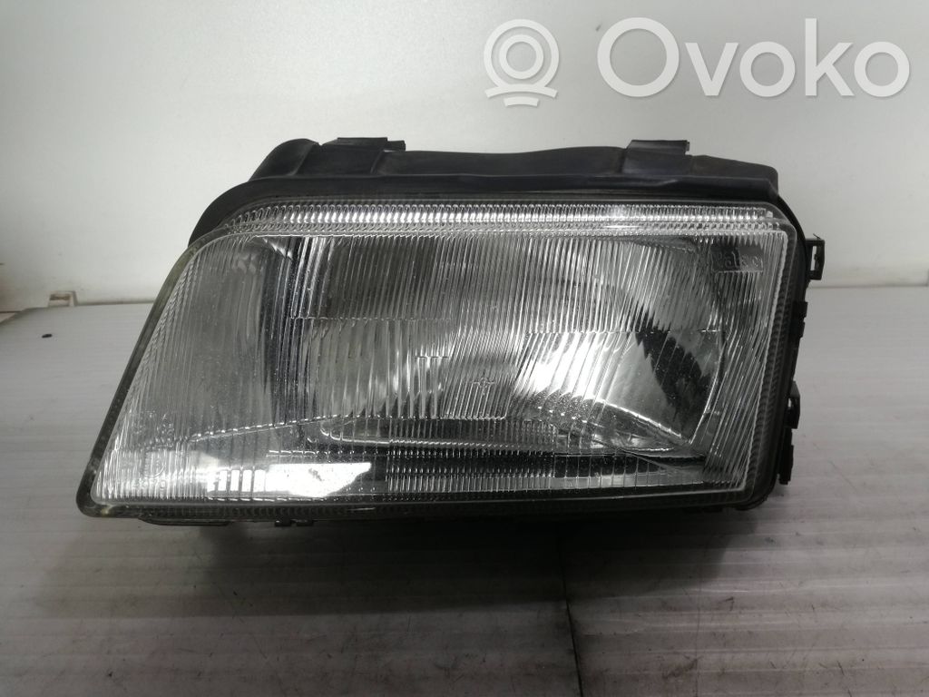 Audi A4 S4 B5 8D Headlight/headlamp 