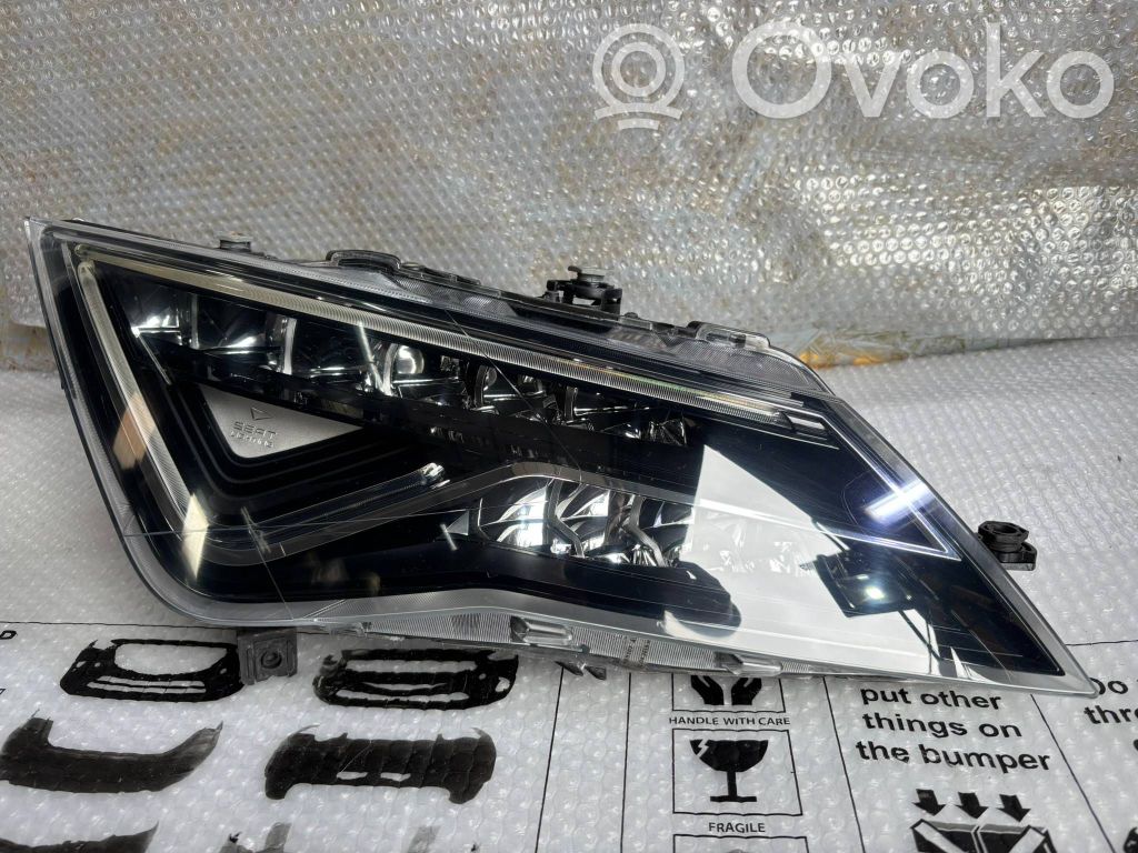Scheinwerfer   5F1941008G