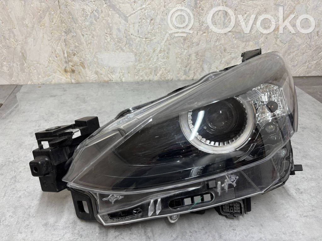 Phare frontale   D43N51040