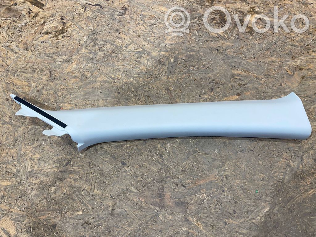 Mazda 3 III (B) statramsčio apdaila (apatinė) 