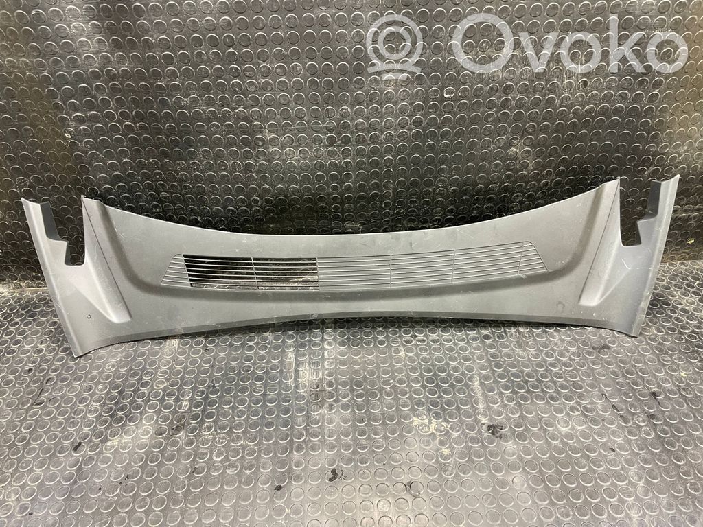 Tesla Model 3 Wiper trim 
